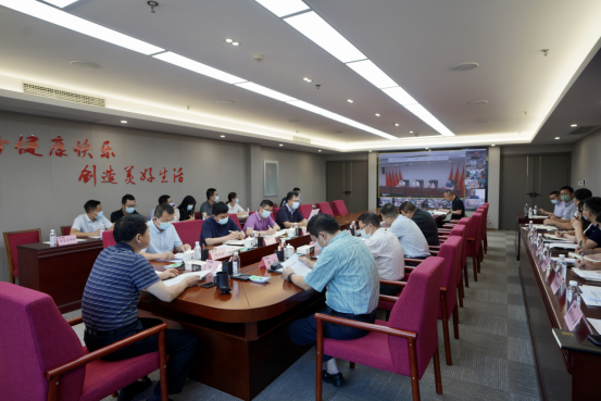 四川尊龙凯时集团召开疫情防控工作领导小组2022年第3次会议 集团党委书记、董事长、疫情防控工作领导小组第一组长任丁主持会议并讲话